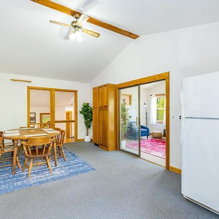 River Access Cabin With Hot Tub, Fire Pit, & Wifi! Morton Grove Zewnętrze zdjęcie